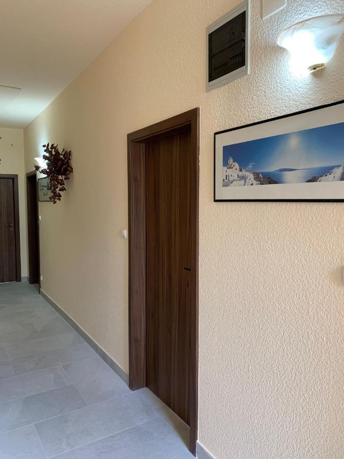 Balaton Kinizsi Apartman Siofok Bagian luar foto