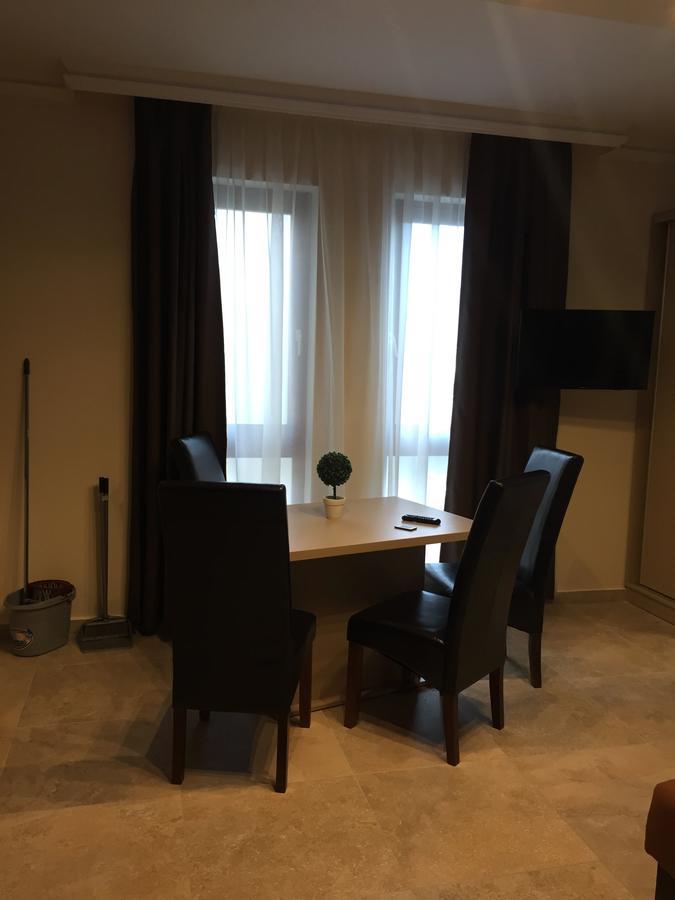 Balaton Kinizsi Apartman Siofok Bagian luar foto